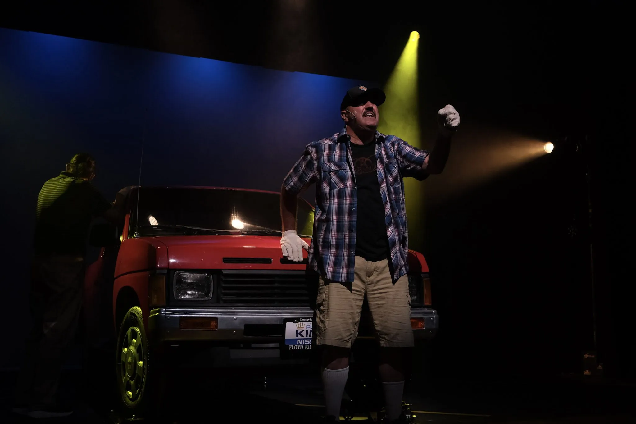 Hands on a Hardbody, photo 6